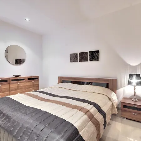 Seafront Apartamento Sliema